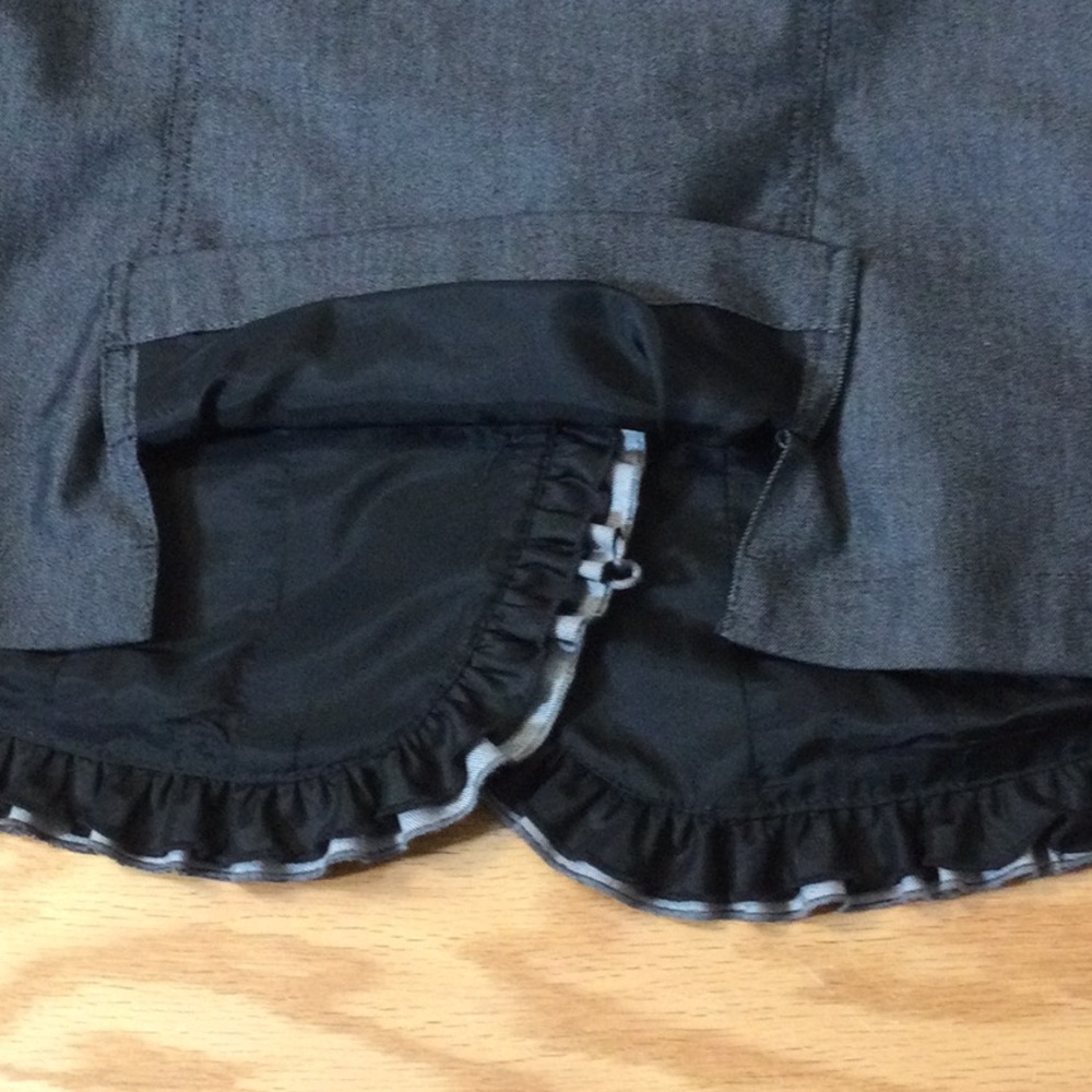 8 Randy Kemper Ruffled Gray Jacket - Picture 10 of 16